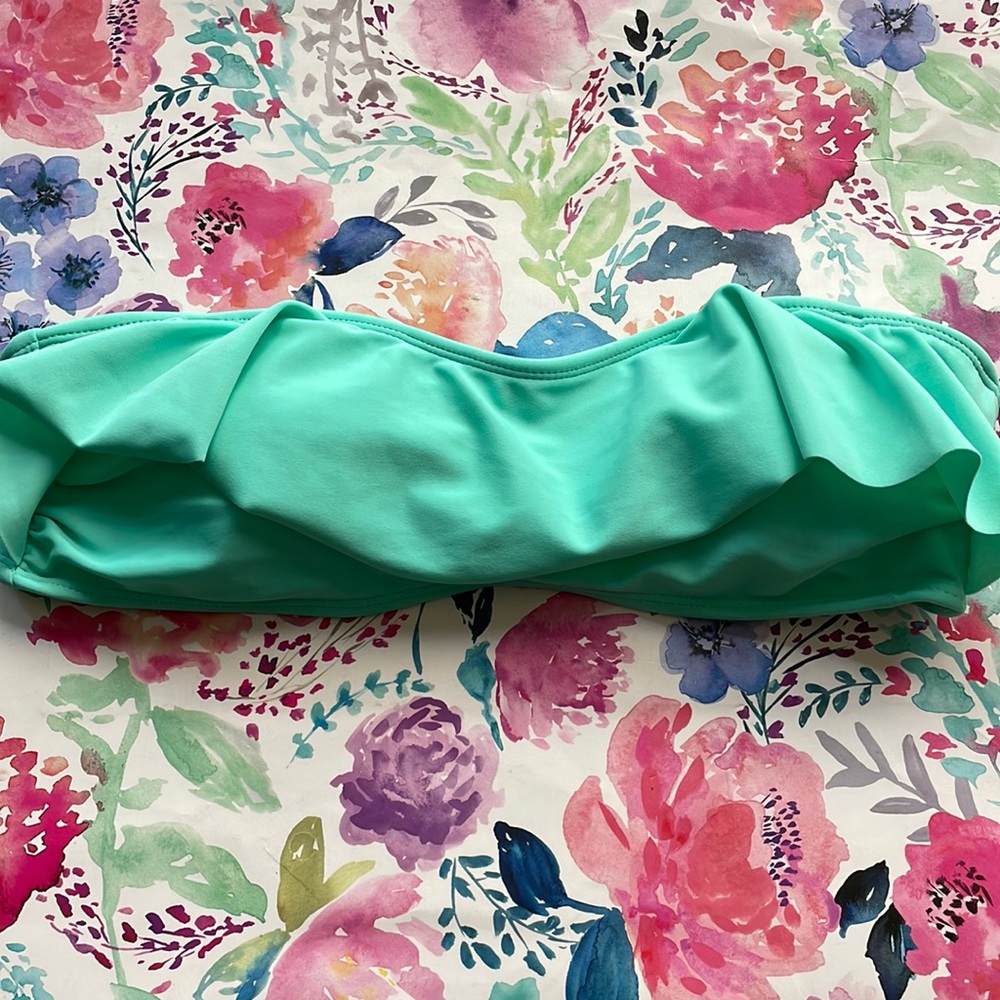 Forever 21 bandeau ruffle swim top